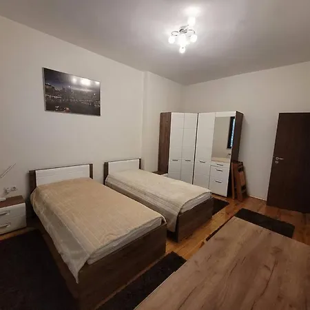 Luxury Centre * 索菲亞