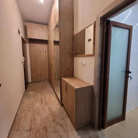 Luxury Centre * 索菲亞